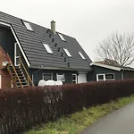 10 Min Walk From Center Feriehus
