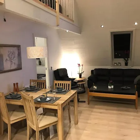10 Min Walk From Center Holiday home *