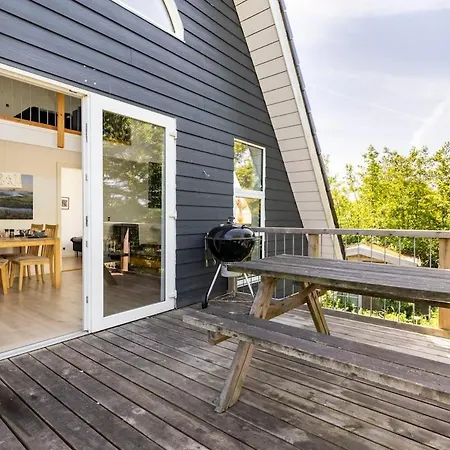 Holiday home 10 Min Walk From Center