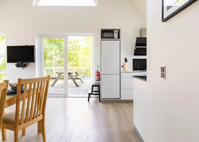 10 Min Walk From Center Сasa de vacaciones